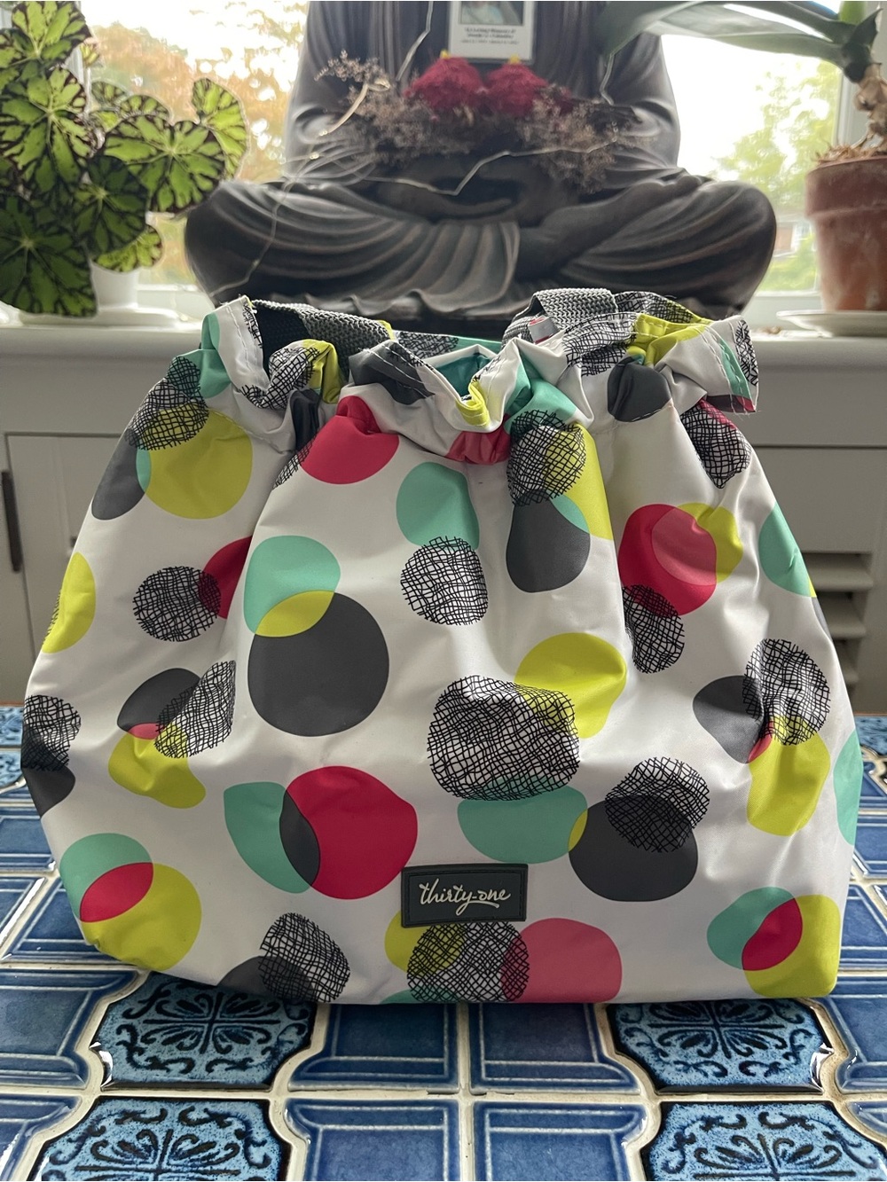 Thirty-One Aqua Multi-Color Drawstring Lunch Tote - Picture 7 of 11